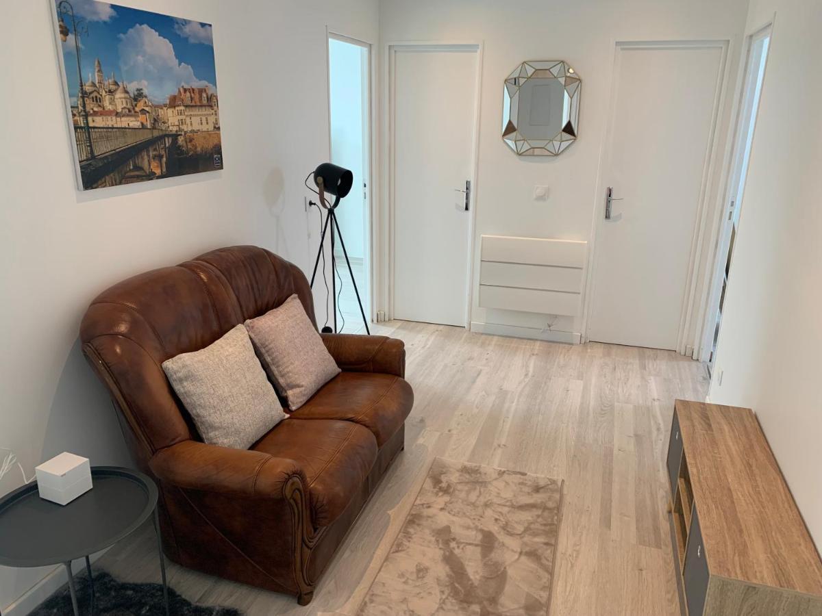 Villa Tenjin Chambre 7 Bondy Exteriör bild